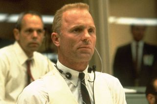 Apollo 13: kameraman zvracel hercům pod nohy, skafandry stály desítky tisíc dolarů a Brad Pitt roli raději odmítl
